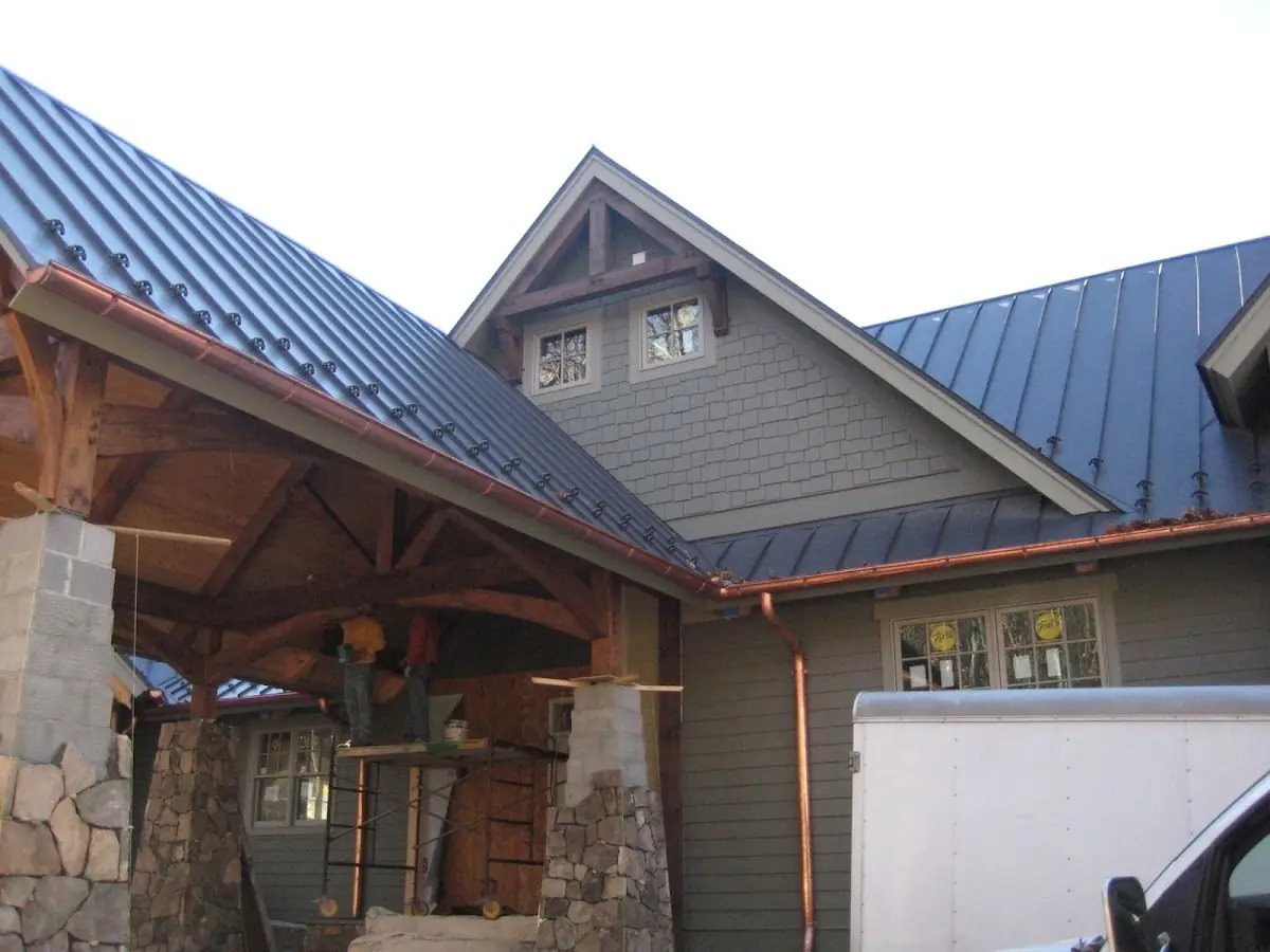 Craftsman Roofing team delivering quality roofing work in Glencoe